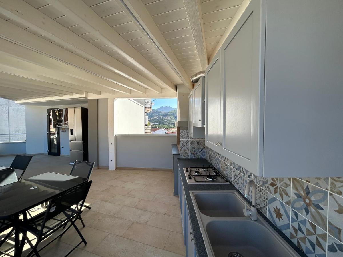 Domu Dina Affittacamere 3 Tertenia Exterior photo